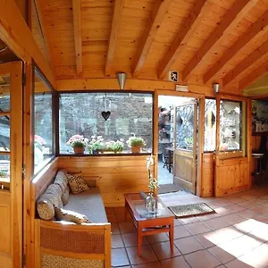 Xalet Refugi Pere Carné , La Molina Alp España